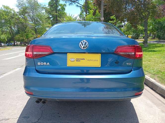 VOLKSWAGEN BORA 2.0 TDI AT 2017