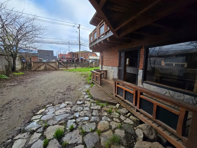 Amplia Casa en Los Lagos