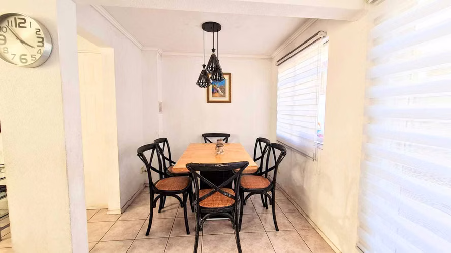 Casa Amplia, Metro lo Cruzat, Quilicura  (130664)