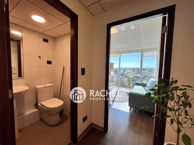 SE VENDE OFICINA AMOBLADA MAS BODEGA- Edificio K-Busisness Center - Imagen 7