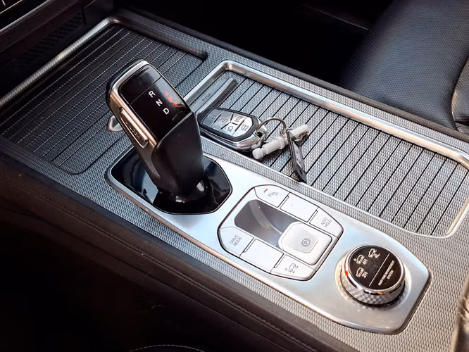 SSANGYONG REXTON 2023