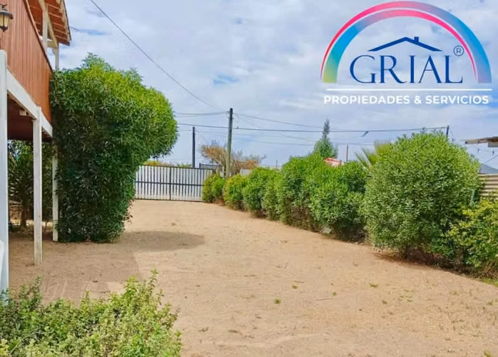 SE VENDE PARCELA CON CASA CERCA DE LA PLAYA EN PAPUDO - Imagen 4
