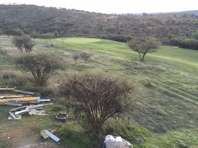 Terreno en Entorno Tranquilo y Natural (130863)