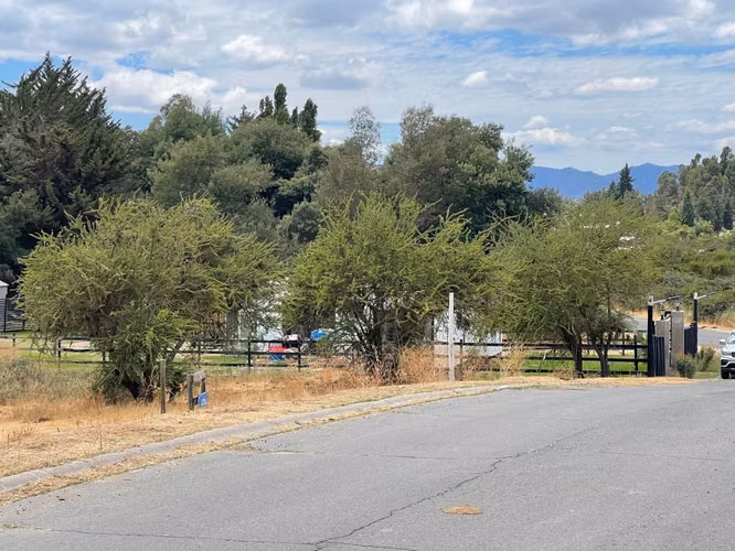 Terreno en Entorno Tranquilo y Natural (130863)