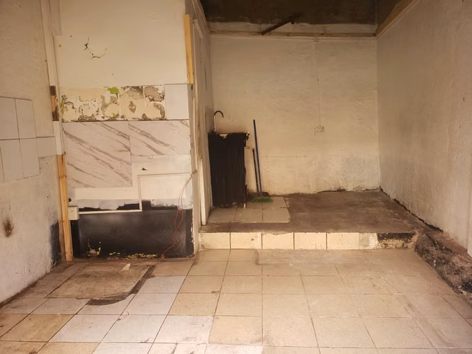 ARRIENDO BODEGAS CERRO BARON VALPARAISO