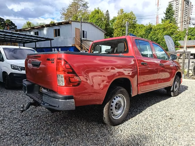 Toyota hilux mt DX 2023