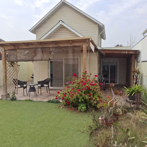 Casa de 3D/3B en Condominio, Comuna de Buin (131081)