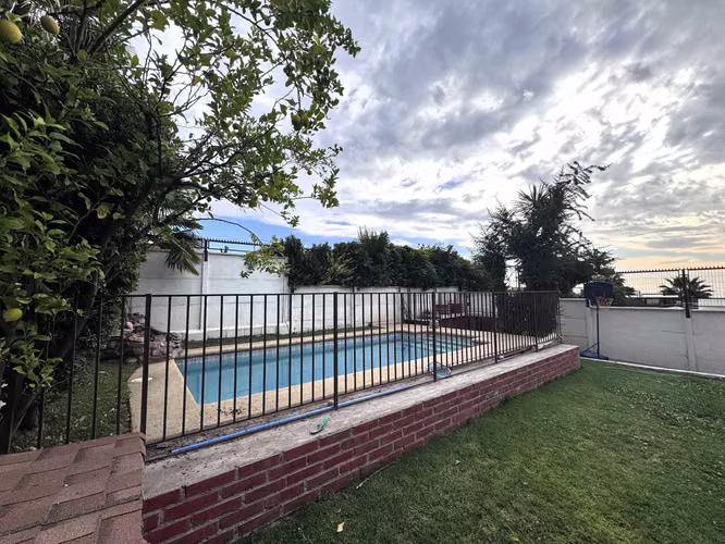 Vendo casa en La Florida 4 dorm piscina (131377)