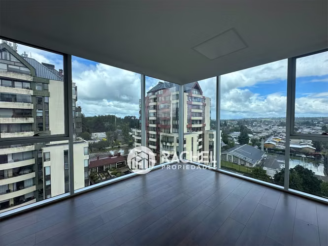 OFICINA EN ARRIENDO K BUSSISNES CENTER - Sector Hochstetter