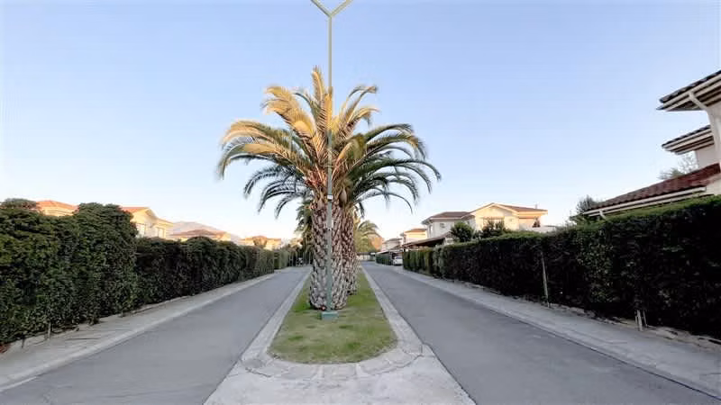 CASA PJE 2 LT B 6 COND LA FONTANA