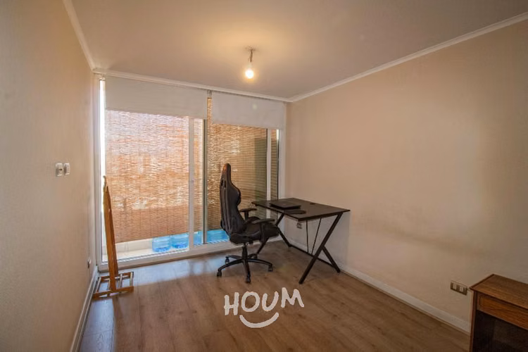 Departamento en Avenida María Rozas Velásquez