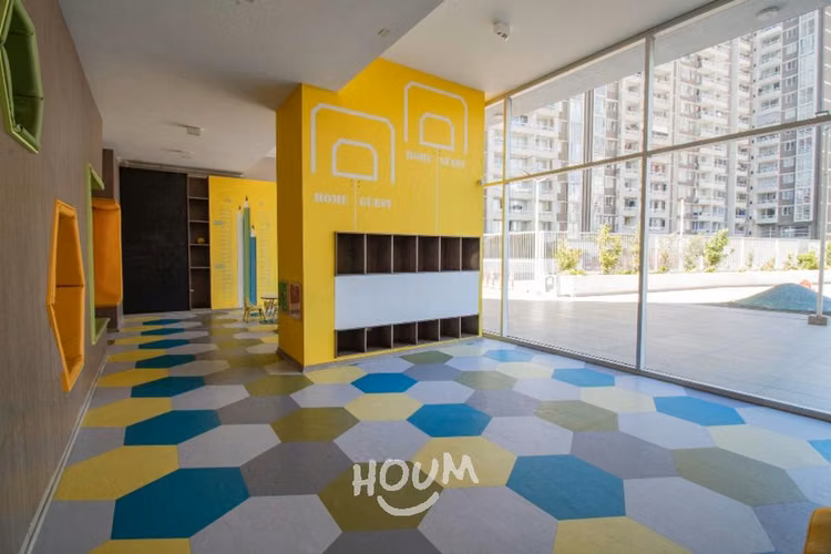 Departamento en Avenida María Rozas Velásquez