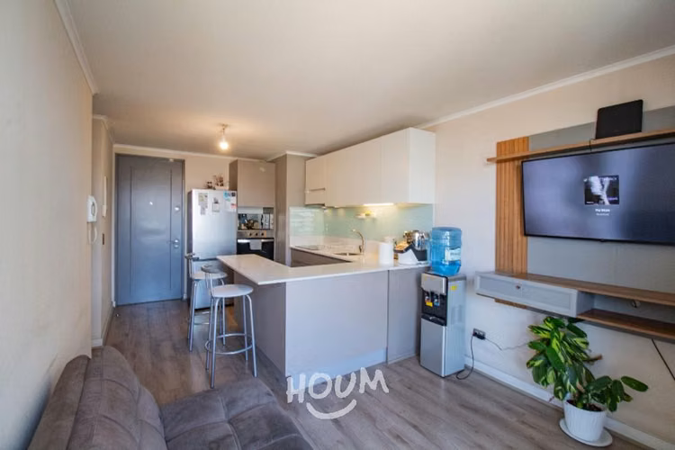 Departamento en Avenida María Rozas Velásquez