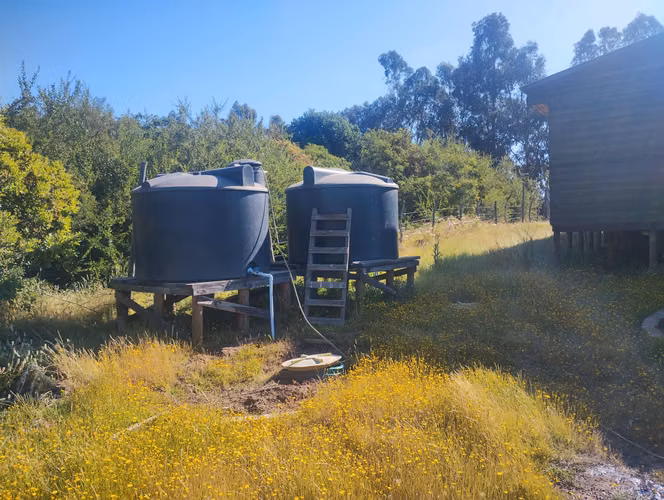 vendo parcela de agrado, amplia casa, piscina, pozo