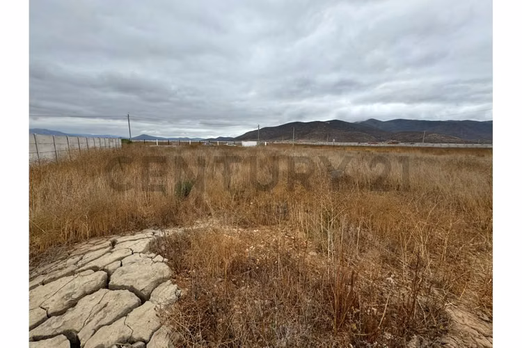 Se vende terreno en Pan de Azucar en Condominio