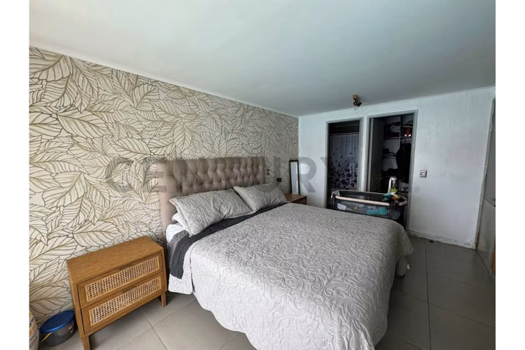 Se Vende Penthouse amoblado de 3 niveles en Laguna del Mar - Imagen 15