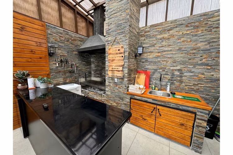 Se Vende Penthouse amoblado de 3 niveles en Laguna del Mar - Imagen 23
