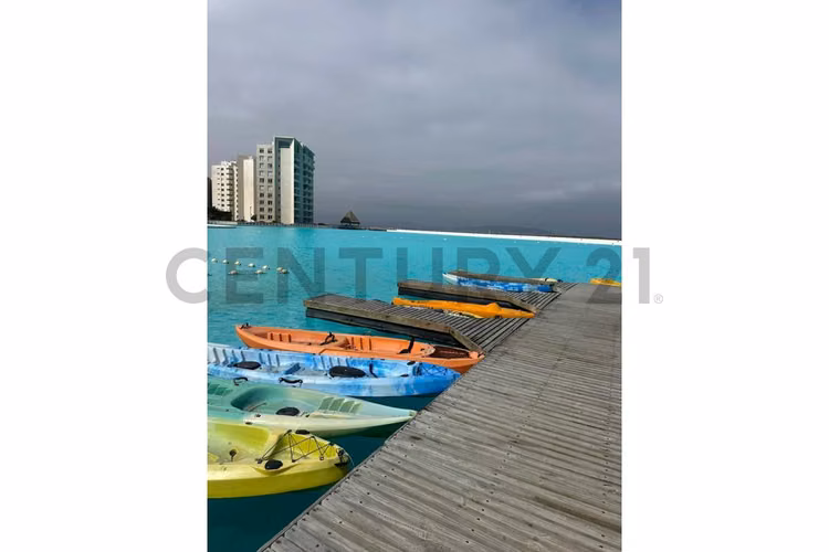 Se Vende Penthouse amoblado de 3 niveles en Laguna del Mar - Imagen 27