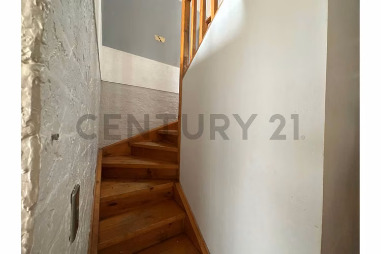 Se Vende casa comercial en Avenida Juan Cisternas