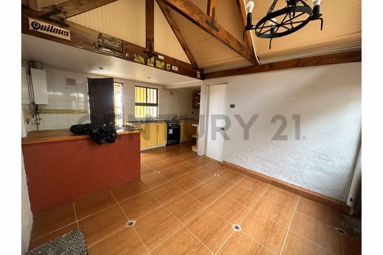 Se Vende casa comercial en Avenida Juan Cisternas