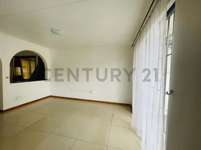Se vende casa comercial cercana a Mall de La Serena