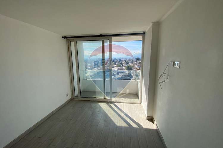 Departamento con vista despejada - Imagen 6