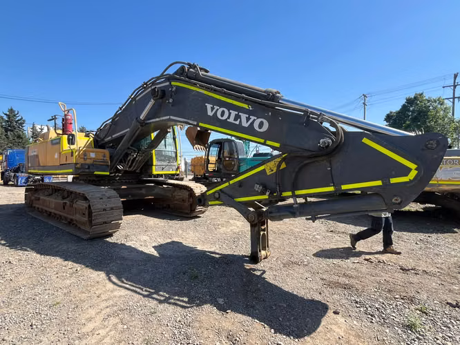 Excavadora Volvo EC480 DL - 2022