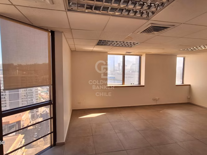 OFICINA EN EDIFICIO CLASE B PROVIDENCIA - Imagen 13