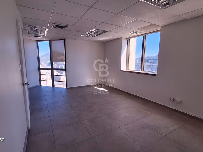 OFICINA EN EDIFICIO CLASE B PROVIDENCIA - Imagen 10