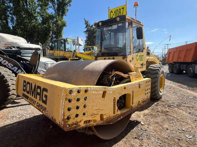 Rodillo Compactador BOMAG BW226 DH - 2010