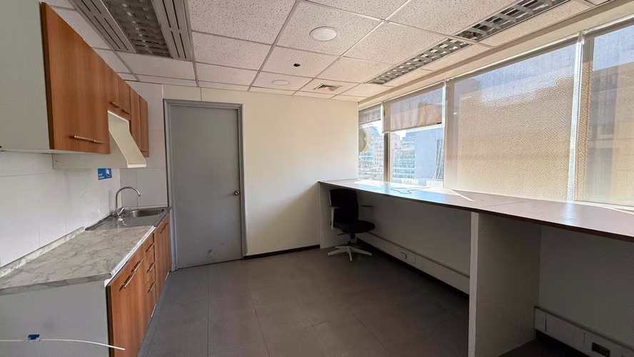 Arriendo Oficina – Edificio Central Park (132203)