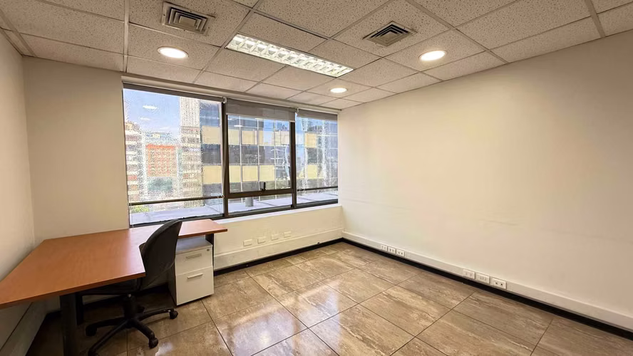 Arriendo Oficina – Edificio Central Park (132203)