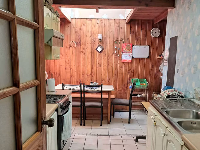 Se Vende amplia Casa en Sector El Bosque