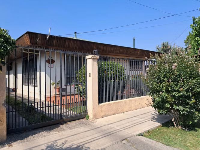 VENDO CASA INDEPENDIENTE  - FERNANDEZ ALBANO  - LA CISTERNA