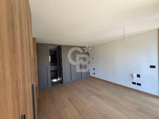 Exclusivo departamento en Las Condes comodidad y estilo.CBG
