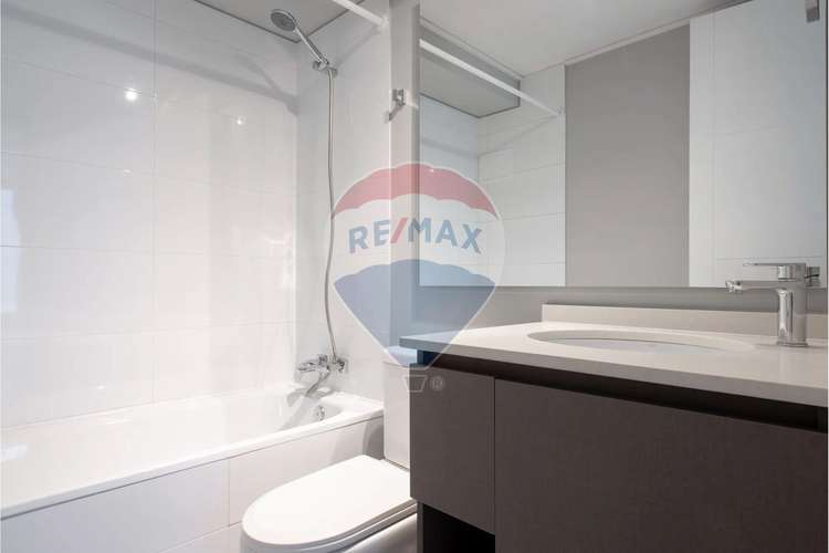 Depto en metro chile españa, full amenities - Imagen 12