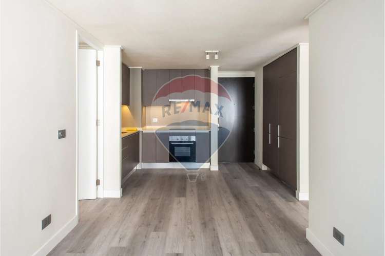 Depto en metro chile españa, full amenities - Imagen 5