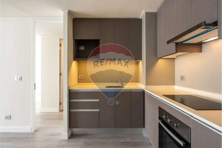 Depto en metro chile españa, full amenities - Imagen 2
