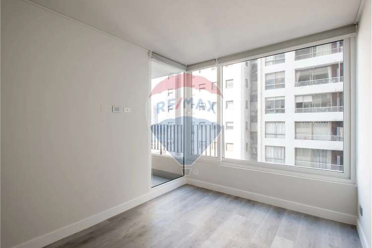 Depto en metro chile españa, full amenities - Imagen 7