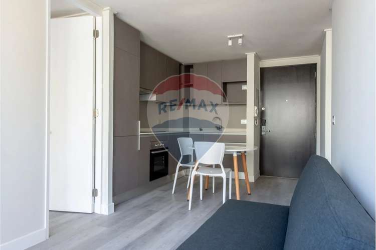 Depto en arriendo metro chile españa - Imagen 3
