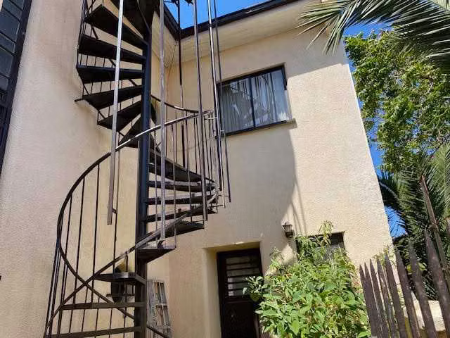 Tardicional Casona en Cerro Castillo (132622)