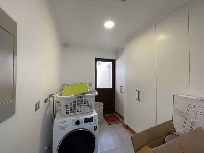 CASA EN VIÑA ESMERALDA II - Imagen 17