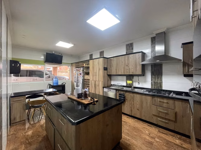 CASA EN LAS RASTRAS - Imagen 6