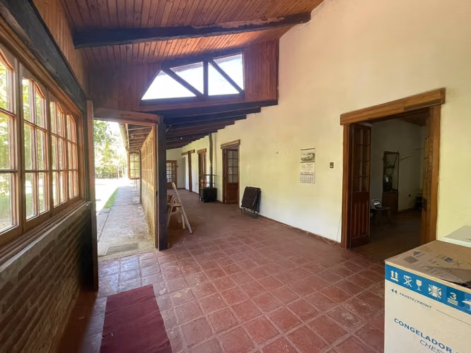 CASA+ LOCAL EN PARCELA EN COLBÚN