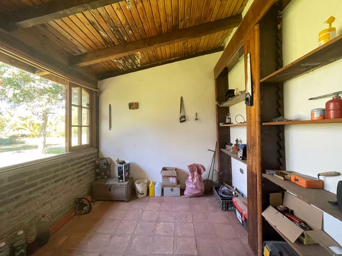 CASA+ LOCAL EN PARCELA EN COLBÚN