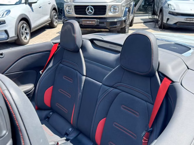 MERCEDES-BENZ CLE53 AMG CABRIO 2026