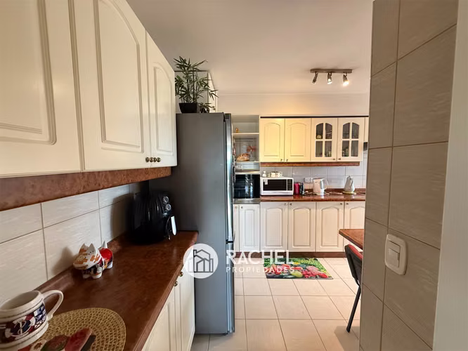 SE VENDE SOLEADO DEPTO CON 4 DORMITORIOS- Edificio Versalles, Calle Francia - Imagen 10