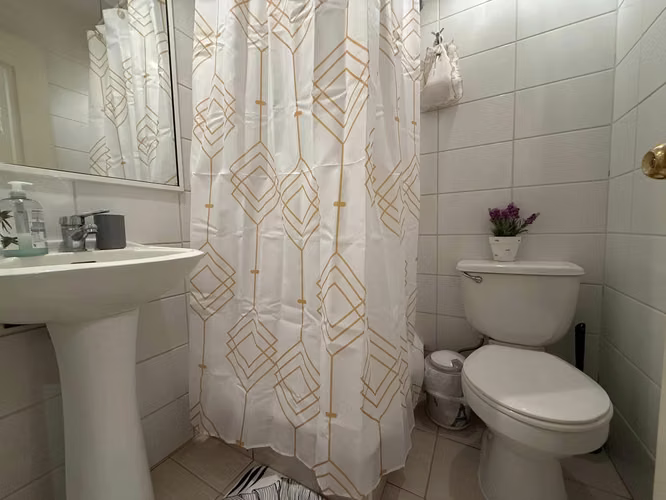 SE VENDE SOLEADO DEPTO CON 4 DORMITORIOS- Edificio Versalles, Calle Francia - Imagen 17
