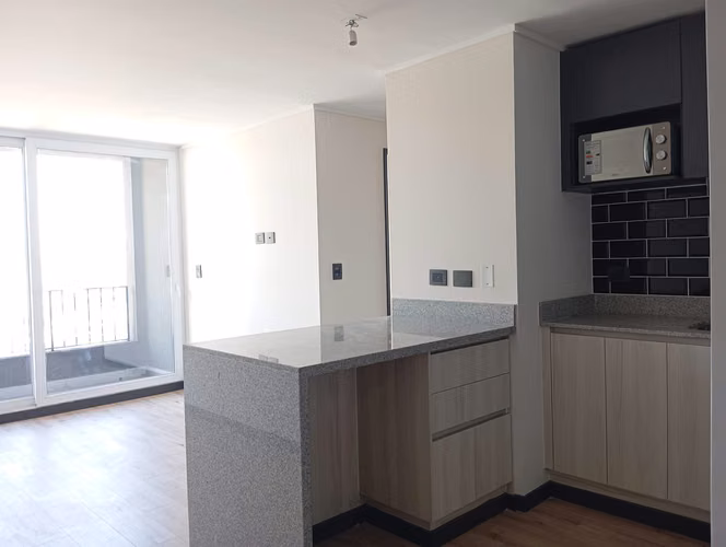 ARRIENDO DEPARTAMENTO 2HAB 1BA MACUL 1 ESTACIONAMIENTO - Imagen 1