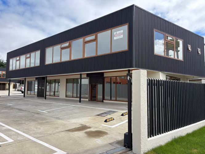 Oficinas nuevas en arriendo en Puerto Varas (133547)
